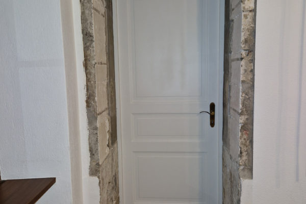 Rénovation église porte sur mesure 3