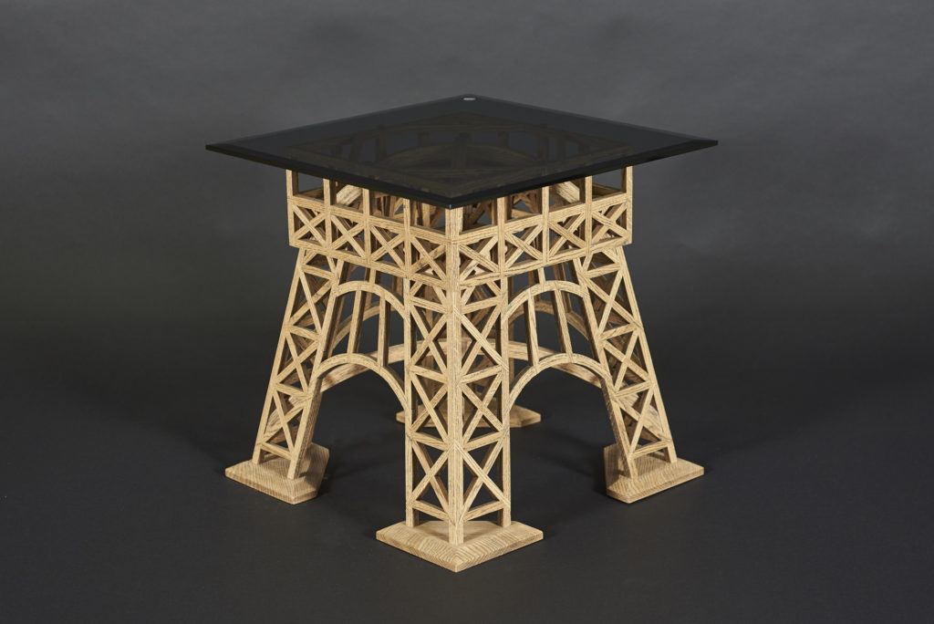 Tabouret noir 1